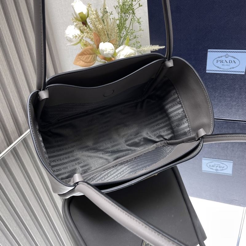 Pra*a bucket bags